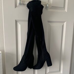 NWOT Carlos by Carlos Santana. Rumer Hawa Black Over the Knee Boots.